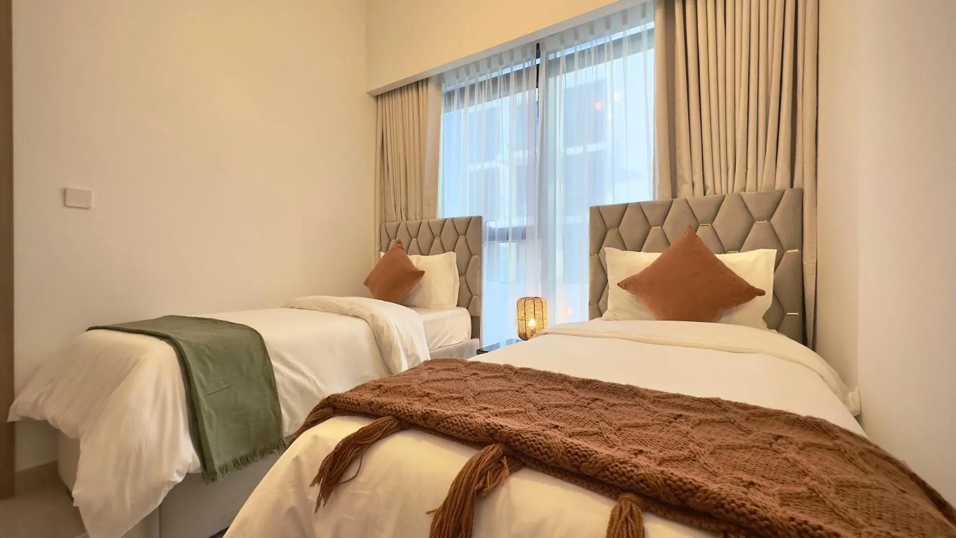 Apartment Quiet 2Br Retreat In A Scenic Garden Environment By Bhavan Vacation Homes Dubai